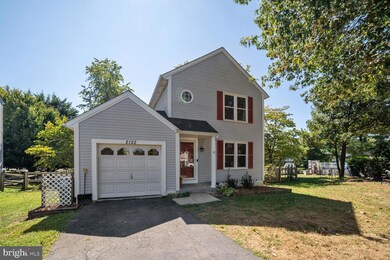 2122 Collingwood Ln, Frederick, MD 21702 - photo 2