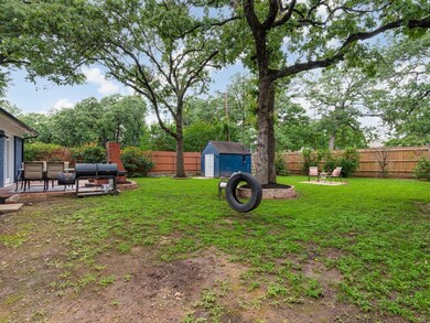 716 W Cedar St, Hurst, TX 76053 - photo 5