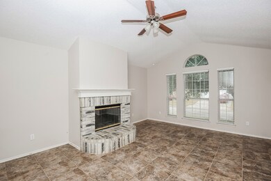 6432 Twilight Cir, Fort Worth, TX 76179 - photo 5