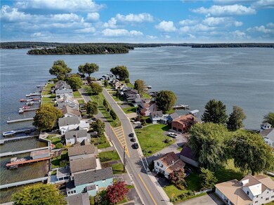A view to the east, looking into Sodus Bay. 8626 G