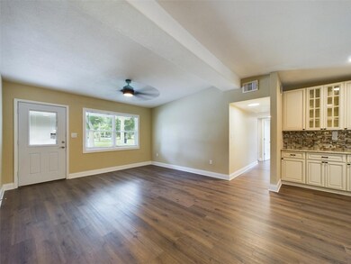 1705 Avenue D NE, Winter Haven, FL 33881 - photo 2