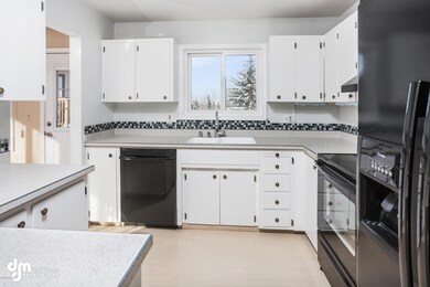Kitchen_DMD_2749-FULL