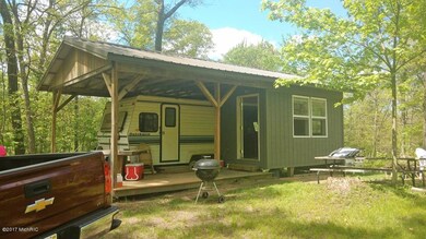 10094 N Woodbridge Rd, Bitely, MI 49309 - photo 4