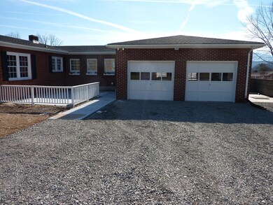 Attached Garage
