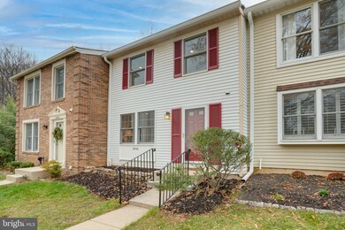 2040 Brooks Square Place, Falls Church, VA 22043 - photo 4