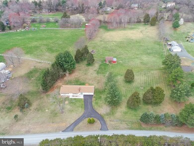 6538 Culver Dr, Warrenton, VA 20187 - photo 5