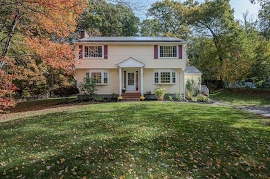 194 Paine St, Bellingham, MA 02019 - photo 2