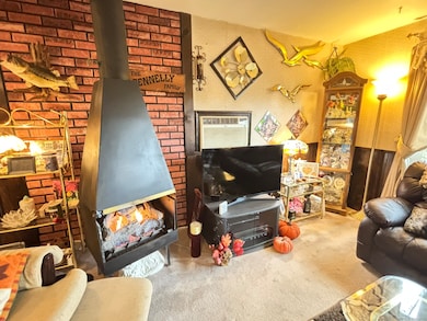 38 Arbor Ave, Naugatuck, CT 06770 - photo 6