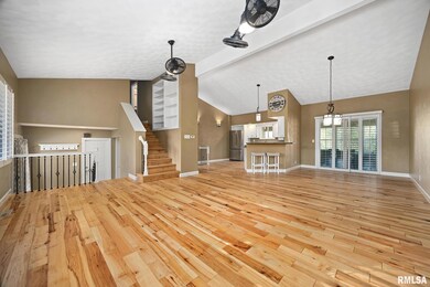 227 Indian Creek Dr, Pekin, IL 61554 - photo 7