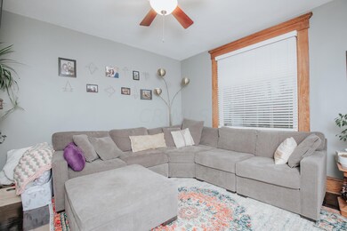 Family Room- 3