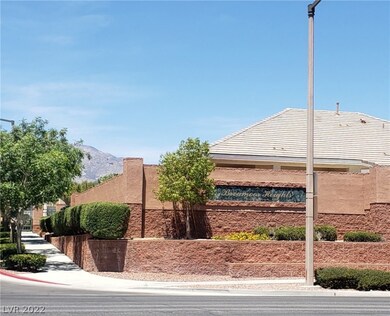 Gated Entrance to Breamoor Heights