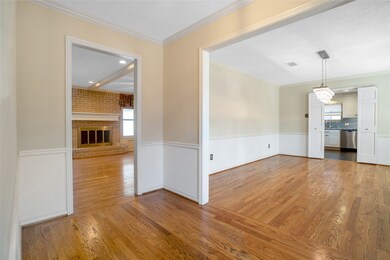 12926 Marron Dr, Cypress, TX 77429 - photo 6