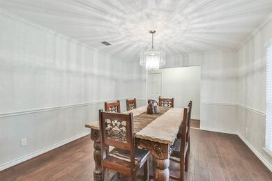 12118 Oak Bluff Dr, Houston, TX 77070 - photo 5