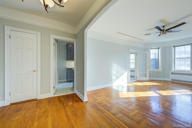 79-15 35th Ave unit 5-A, Jackson Heights, NY 11372 - photo 3