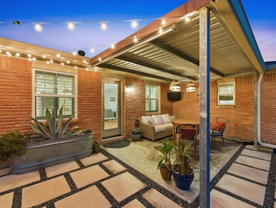 1606 Tannehill Dr, Houston, TX 77008 - photo 3