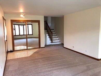 2008 Webster Ln, Des Plaines, IL 60018 - photo 5