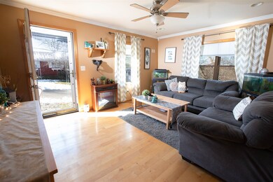 76 Garfield St, Manchester, NH 03103 - photo 6