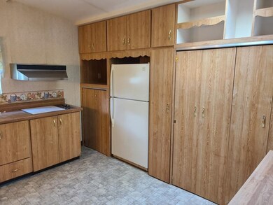 7 Easy St, Winfield, KS 67156 - photo 5