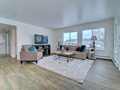 564 Garfield Dr unit B, Grand Junction, CO 81504 - photo 3