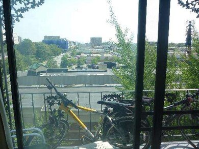 434 Clinton Place unit 602, River Forest, IL 60305 - photo 2