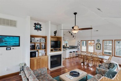 205 Calvin St, Kill Devil Hills, NC 27948 - photo 4