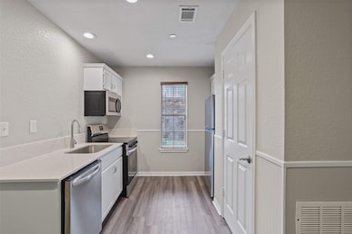 11700 League Line Rd unit 122, Conroe, TX 77304 - photo 3