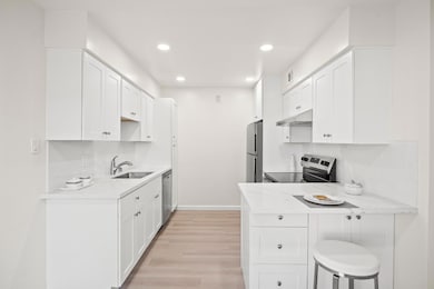 3045 Los Prados St unit 218, San Mateo, CA 94403 - photo 3