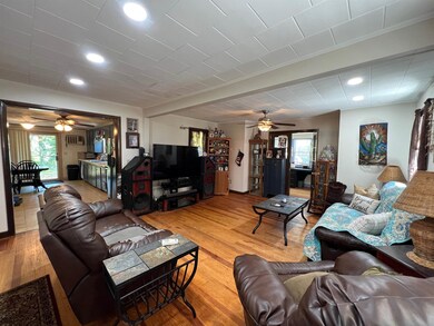 824 Portland St, Rochester, NH 03868 - photo 3