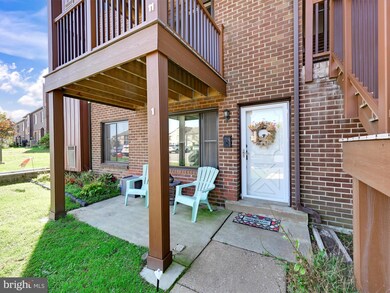 Altemus Farms unit D1, Brookhaven, PA 19015 - photo 2