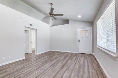 5444 Gaston Ave unit 205, Dallas, TX 75214 - photo 6