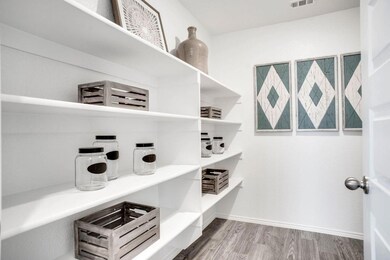 624 Mayfield Dr, Cleburne, TX 76031 - photo 5