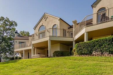 147GrandviewDrBranson-1Exteriors(7)
