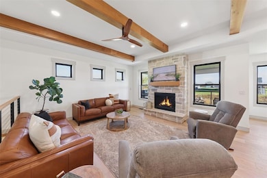 7141 Catalina Ct, Pleasant Hill, IA 50327 - photo 2