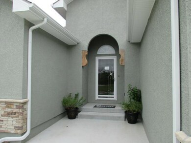 2019 Creek View Ln, Raymore, MO 64083 - photo 4