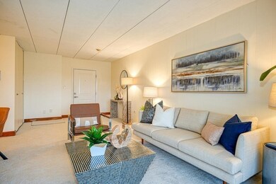 995 Massachusetts Ave unit 401, Arlington, MA 02476 - photo 3