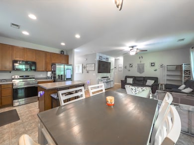 498 Stoney Field Dr, Moncks Corner, SC 29461 - photo 7