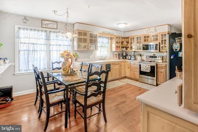 205 E Seneca Dr, Newark, DE 19702 - photo 5