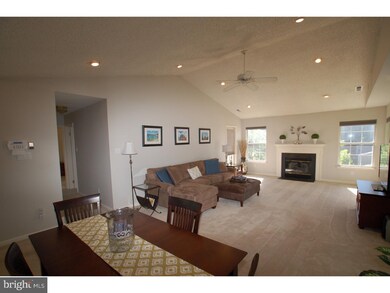 304 Stanton Ct unit 304, Glen Mills, PA 19342 - photo 3