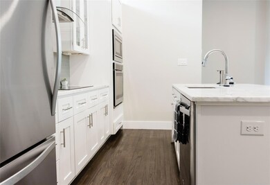 5810 Bryan Pkwy unit 200, Dallas, TX 75206 - photo 6