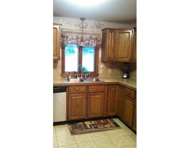 110 Chilson Rd, Wilbraham, MA 01095 - photo 4