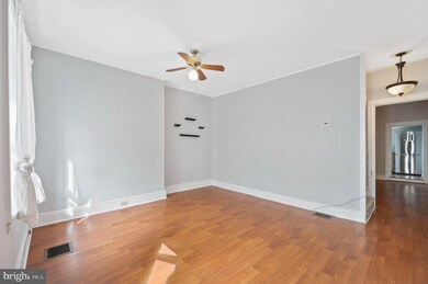 204 Dupont St, Philadelphia, PA 19127 - photo 4
