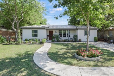 8009 Wyatt Dr, Fort Worth, TX 76108 - photo 2