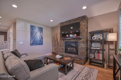 514 S 5th St, Grand Forks, ND 58201 - photo 6