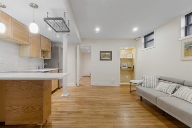 857 Beacon St unit B4, Boston, MA 02215 - photo 4