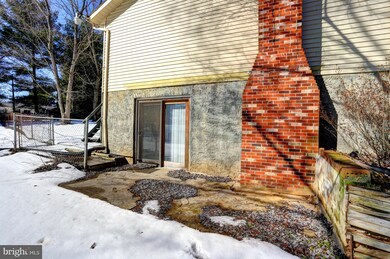 6422 Freedom Ave, Sykesville, MD 21784 - photo 2