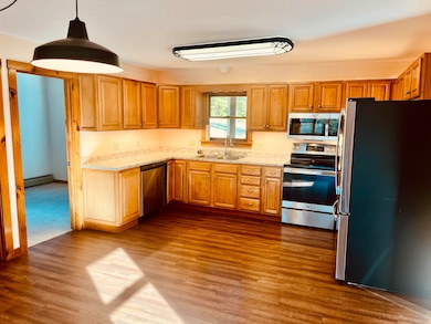 4603 Jericho St, White River Junction, VT 05001 - photo 7