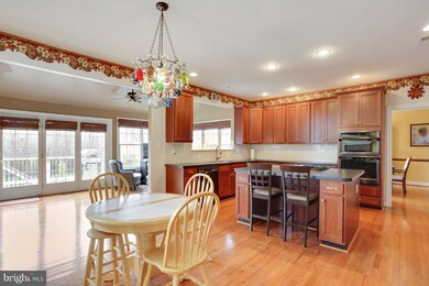 43244 Valiant Dr, Chantilly, VA 20152 - photo 7