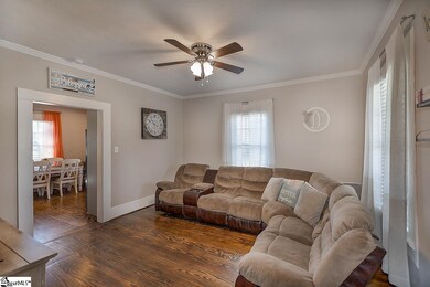 28 2nd St, Inman, SC 29349 - photo 4