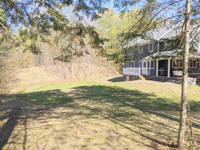 243 Sylvain Rd, Saint Johnsbury, VT 05819 - photo 4