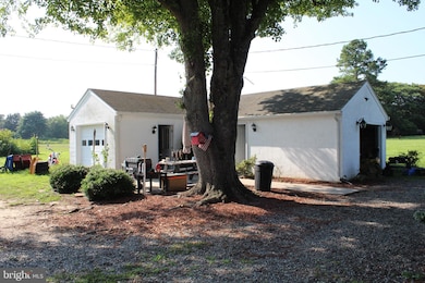 596 Jessie Dupont Memorial Hwy, Burgess, VA 22432 - photo 3